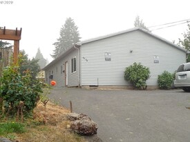 36 NE Lombard St, Unit 36 in Portland, OR - Building Photo