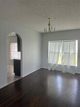 712 Parrot Ct in Kissimmee, FL - Building Photo - Building Photo