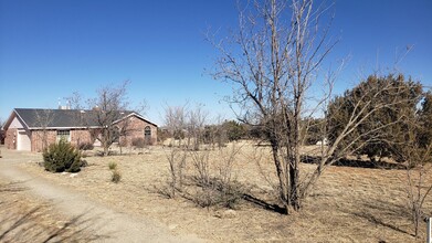 33 Mustang Rd in Edgewood, NM - Building Photo - Building Photo