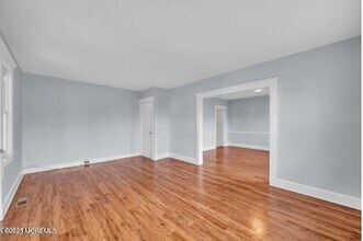 511 Westwood Ave in Long Branch, NJ - Building Photo - Building Photo