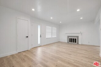 12500 Miranda St in Los Angeles, CA - Building Photo - Building Photo
