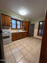 357 Forest Ave in Amsterdam, NY - Building Photo - Building Photo