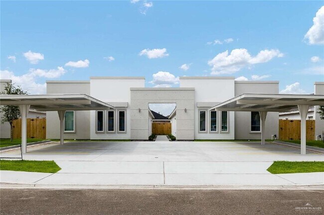 property at 12 W Hayes Ave