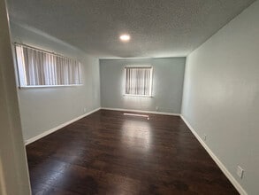 10642 Artcraft Ave in Garden Grove, CA - Building Photo - Building Photo