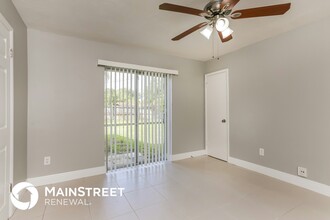 6341 NW 25th St in Sunrise, FL - Building Photo - Building Photo