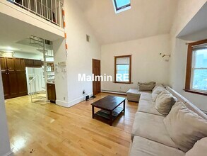 1568 Tremont St, Unit 1 in Boston, MA - Building Photo - Building Photo