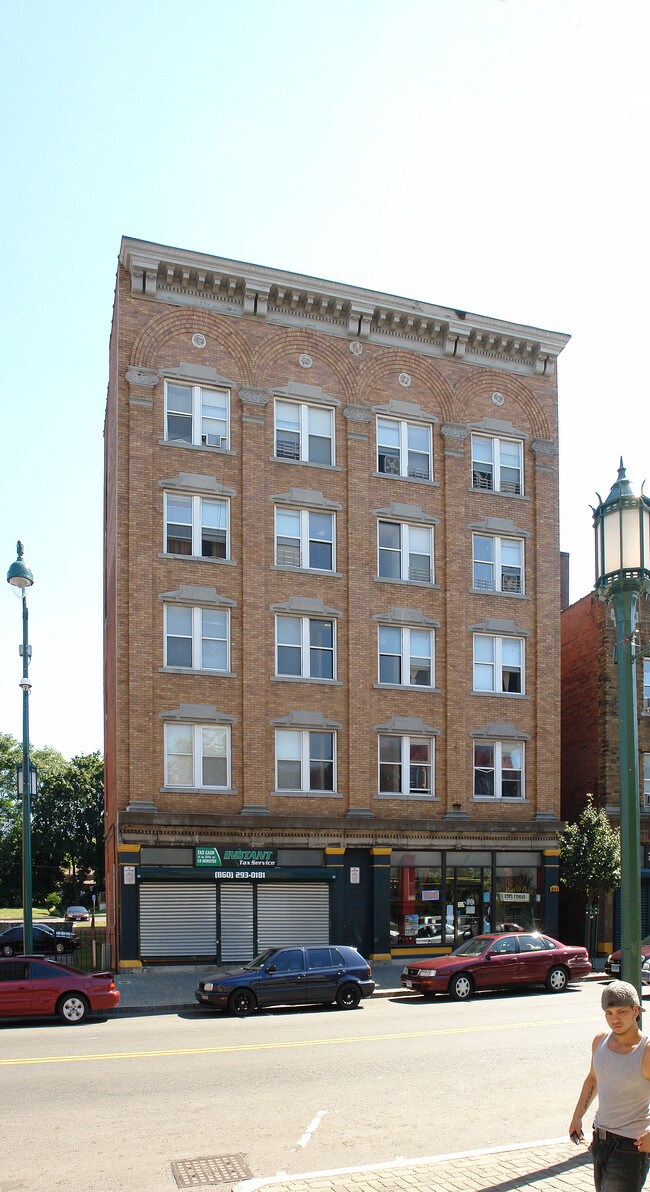 853-855 Park St