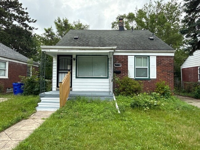 property at 19946 Waltham St
