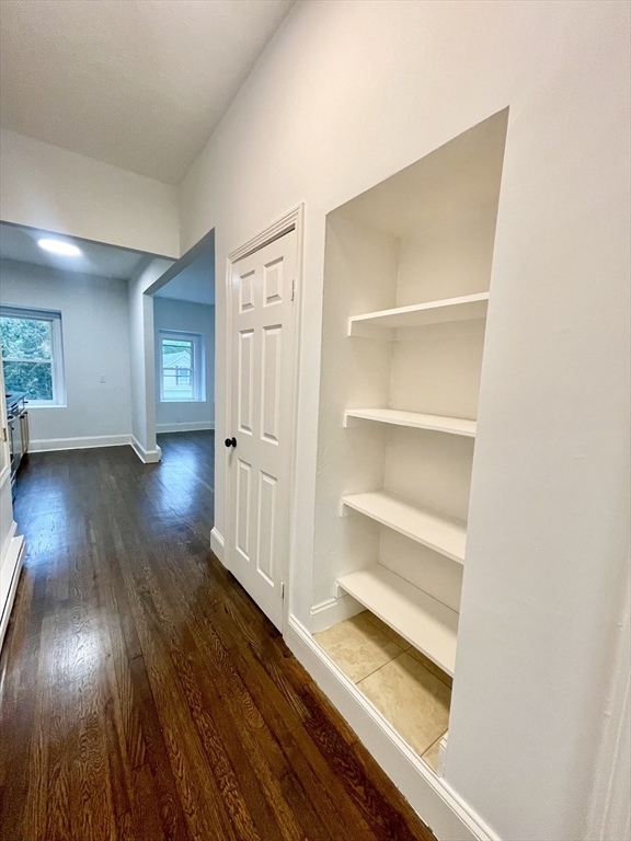 84 Mount Pleasant Ave, Unit 3 in Boston, MA - Building Photo - Building Photo