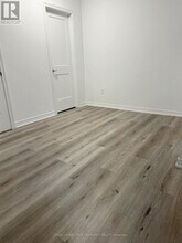 8 Speight Ct in Ajax, ON - Building Photo - Building Photo