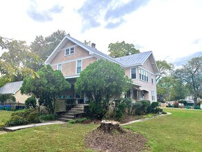 1208 Avondale Ave in Richmond, VA - Building Photo - Building Photo