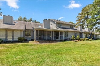 2944 Wedgeview Dr in Fayetteville, NC - Building Photo - Building Photo