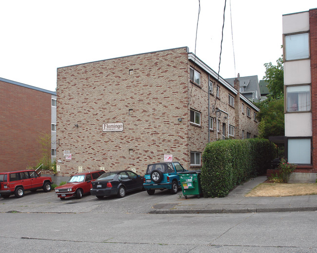 815 3rd Ave N in Seattle, WA - Foto de edificio - Building Photo