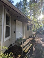 5118 Hunt St in Gig Harbor, WA - Building Photo