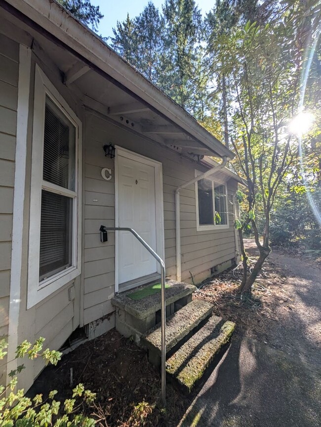 property at 5118 Hunt St