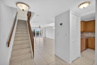 270 Captains Walk in Delray Beach, FL - Building Photo - Building Photo