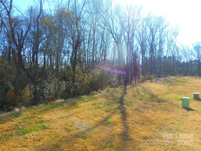 3572 Nimbell Rd in Monroe, NC - Foto de edificio - Building Photo