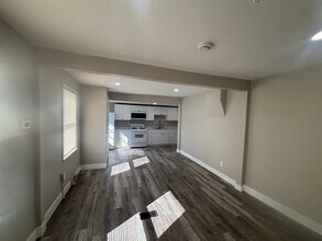 1316 S Meadow St in Allentown, PA - Building Photo - Building Photo