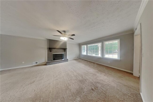 1681 Jr Trail in Lawrenceville, GA - Foto de edificio - Building Photo