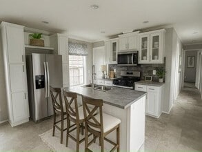 1232 Maplewood Dr in Lockport, NY - Building Photo - Building Photo