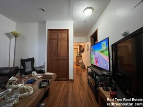 45 Litchfield St, Unit 2 in Boston, MA - Building Photo - Building Photo