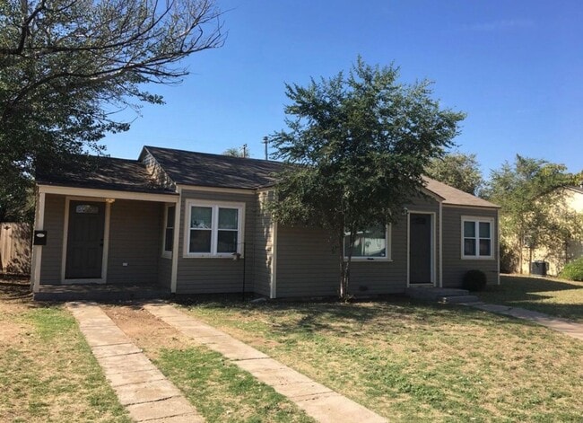 118 Cactus Dr in Levelland, TX - Building Photo - Building Photo