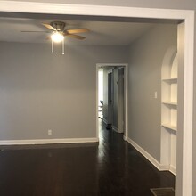 6454 N Newgard Ave, Unit 2nd floor apartment in Chicago, IL - Building Photo - Building Photo