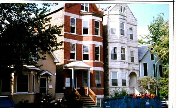 1832 N Wood St in Chicago, IL - Foto de edificio - Building Photo