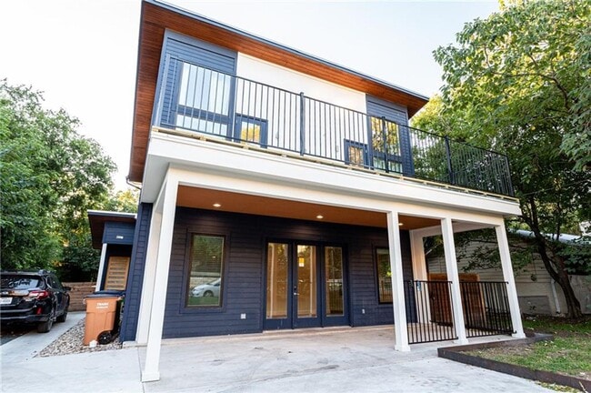 2509 Del Curto Rd in Austin, TX - Building Photo - Building Photo