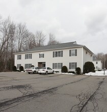 916 Kings Rd in Schenectady, NY - Foto de edificio - Building Photo