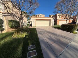 25725 Emerson Ln in Stevenson Ranch, CA - Building Photo
