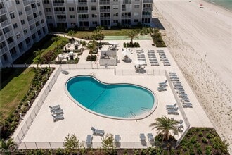 3443 Gulf Shore Blvd N in Naples, FL - Building Photo - Building Photo