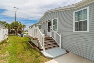 4391 Maple Ave in Edgewater, FL - Building Photo - Building Photo