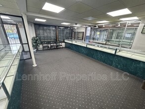 692 Middlesex St in Lowell, MA - Building Photo - Building Photo