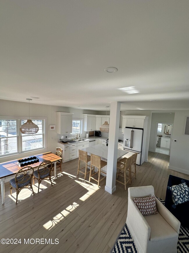 41 Jacobsen Ln in Lavallette, NJ - Building Photo - Building Photo