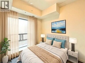 318 Spruce St in Waterloo, ON - Building Photo - Building Photo