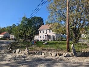 15 Oak St in Bridgton, ME - Building Photo - Building Photo