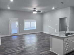 5506 122nd Street in Lubbock, TX - Building Photo - Building Photo