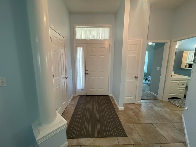 1902 Mistral Ln E in Fort Walton Beach, FL - Building Photo - Building Photo