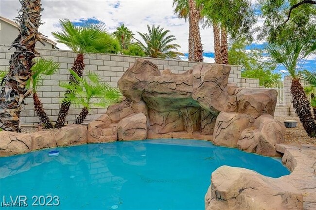 property at 2406 Legacy Island Cir