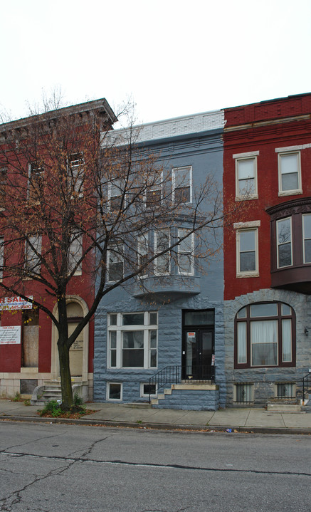 1612 McCulloh St in Baltimore, MD - Foto de edificio