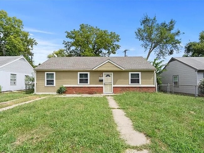 property at 8037 Wabash Ave