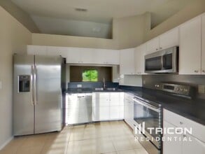 5559 Starling Loop in Lakeland, FL - Building Photo - Building Photo