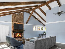 407 Hayne St in Walterboro, SC - Building Photo