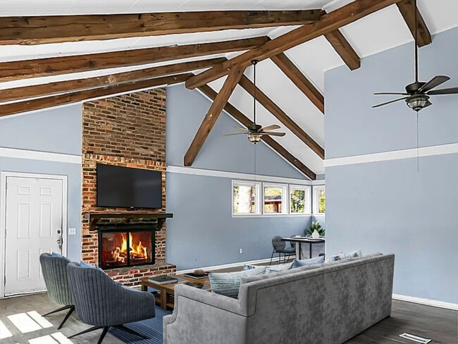 property at 407 Hayne St