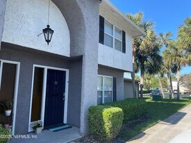 695 A1A N, Unit 68 in Ponte Vedra Beach, FL - Building Photo