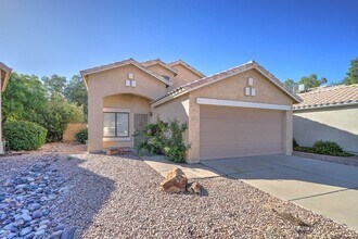 2147 E Robin Ln in Phoenix, AZ - Building Photo - Building Photo