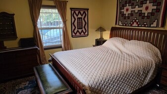 1415 W 49th St in Los Angeles, CA - Building Photo