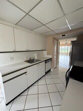 1300 SW 125th Ave, Unit 315K in Pembroke Pines, FL - Foto de edificio - Building Photo