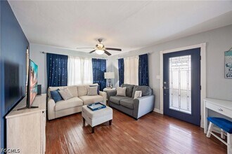 547 101st Ave N in Naples, FL - Building Photo - Building Photo